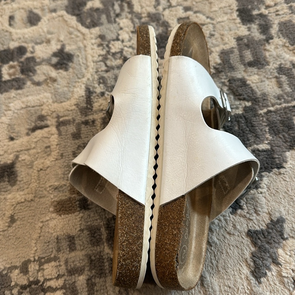 Cat & Jack White Double Strap Sandals - Picture 5 of 7
